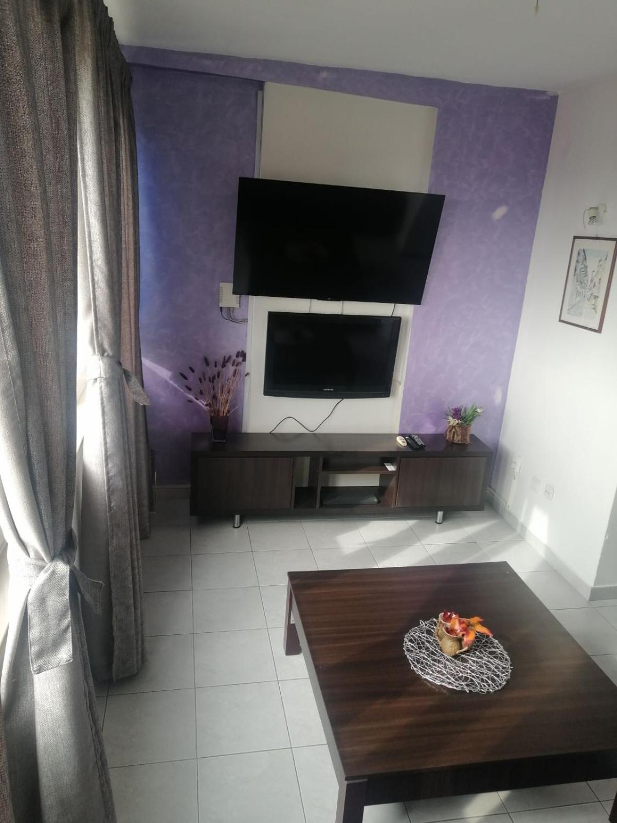 Bella Vista Apartment *